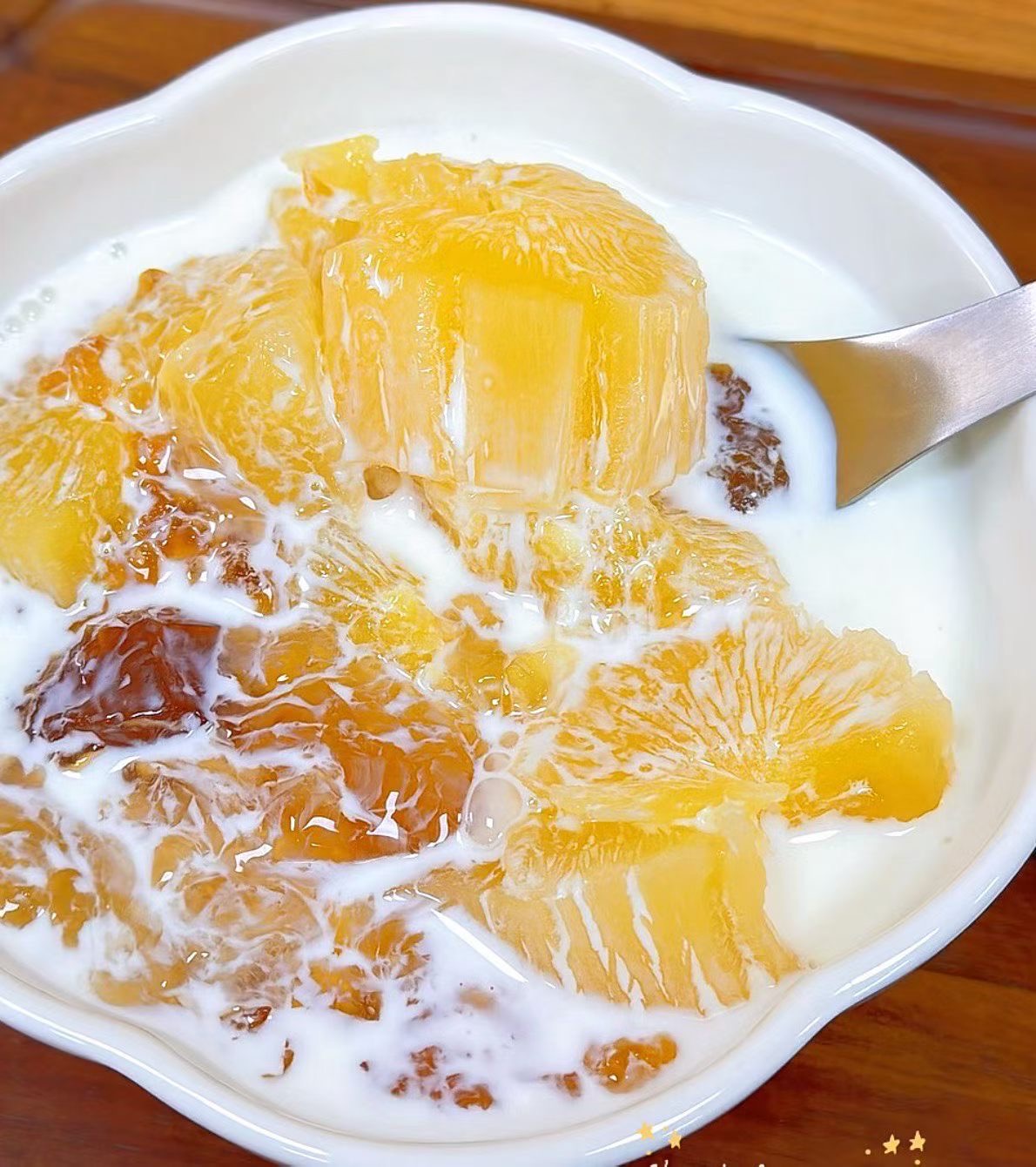 木薯桃胶炖奶